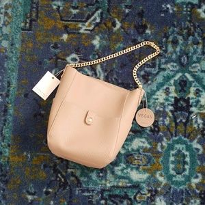 NWT Tan bucket purse!